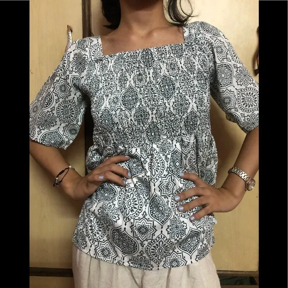 Printed top - Picture 2 of 4